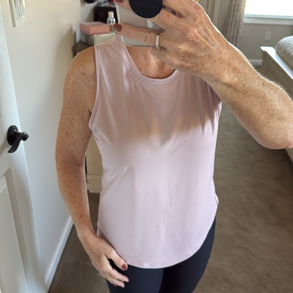 Halara Cut Out Crossover Hem Solid Yoga Tank Top - image 4